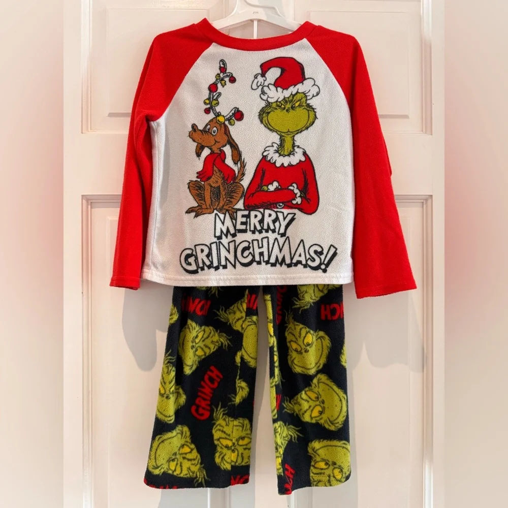 Dr. Seuss The Grinch “Merry Christmas” Fleece Pajamas – Size XS (4/5) – 2-Pc Set